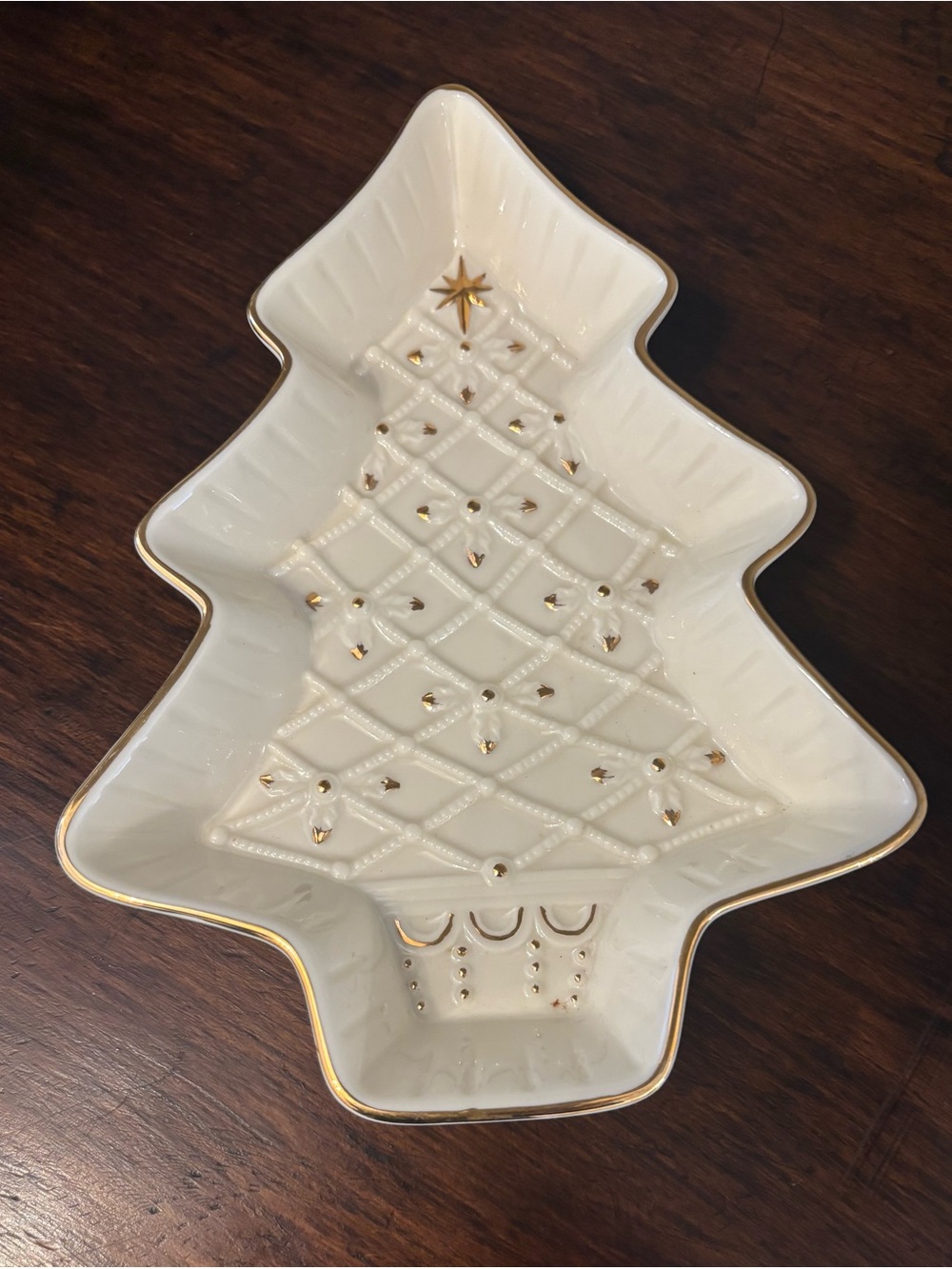 FORMALITIES BY BAUM BROTHERS CERAMIC CHRISTMAS TREE DISH IVORY & GOLD